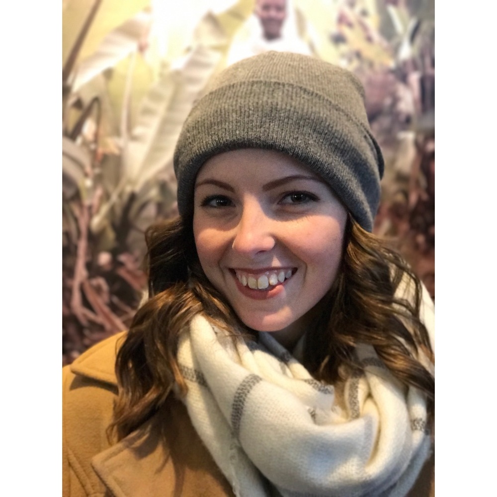 Meet your Posher, Carly